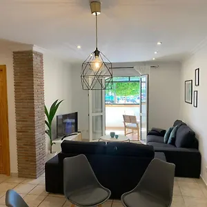 Centrico Silencioso , Nerja España