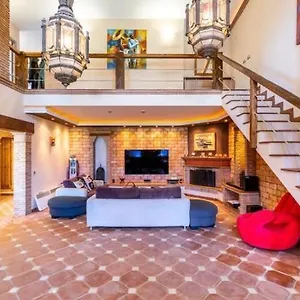 Coino Villa